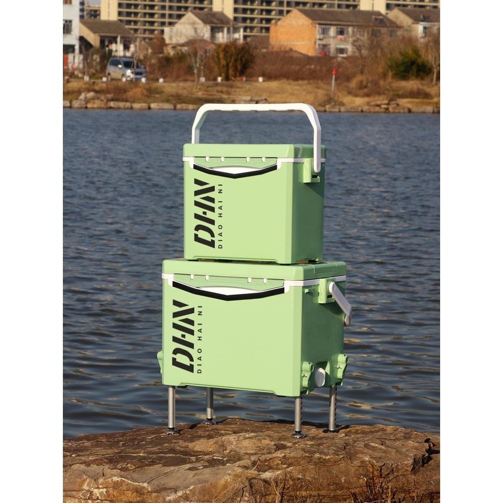 It's a new set of new fishing boxes for the factory, with a mini 2024